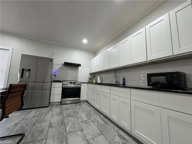 409 E Whittington St, Greensboro, NC 27406 - photo 4