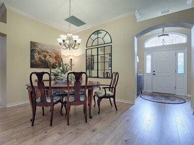 7037 SE 173rd Arlington Loop, The Villages, FL 32162 - photo 4