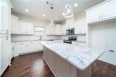 4556 Hathern Dr, Pineville, LA 71360 - photo 5