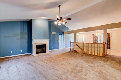 Great Room w/ fireplace