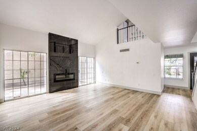 3965 Weybridge Dr, Las Vegas, NV 89121 - photo 6