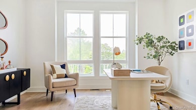 5120 Teaberry Ln unit 27, Fishkill, NY 12524 - photo 2