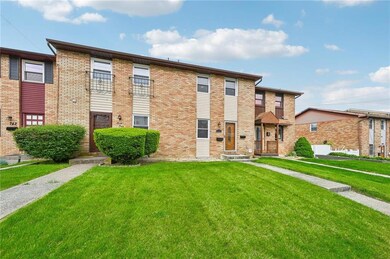 738 S 10th St, Allentown, PA 18103 - photo 3