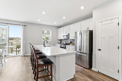 2210 Gateway Curve N, North Saint Paul, MN 55109 - photo 7