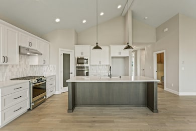 5212 S Scout St, Spokane, WA 99223 - photo 6