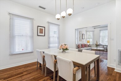 1037 Columbia St, Houston, TX 77008 - photo 6