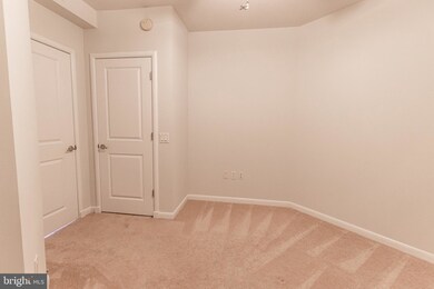 Clarendon 1021 unit 317, Arlington, VA 22201 - photo 7