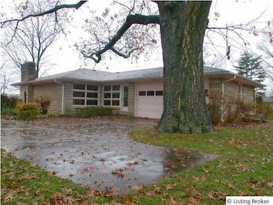 9002 Hurstbourne Ln, Louisville, KY 40220 - photo 4