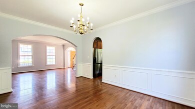 13863 Rembrandt Way, Chantilly, VA 20151 - photo 7