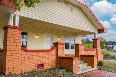 308 4th St NW, Attalla, AL 35954 - photo 4