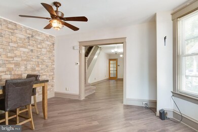 429 Fairview St, Reading, PA 19605 - photo 7