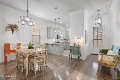 212 Habor Walk -2
