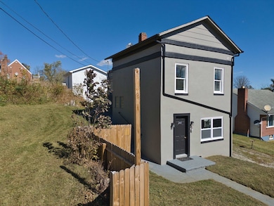 238 3rd St NW, Pulaski, VA 24301 - photo 3