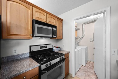 5 Bernards Rd unit 26, MerriMacK, NH 03054 - photo 4