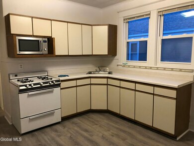 38 Harris Ave, Albany, NY 12208 - photo 6