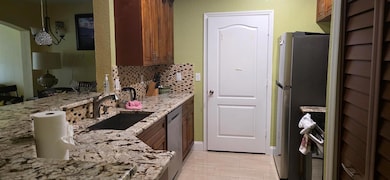 108 SW Peacock Blvd unit 5-205, Port Saint Lucie, FL 34986 - photo 6