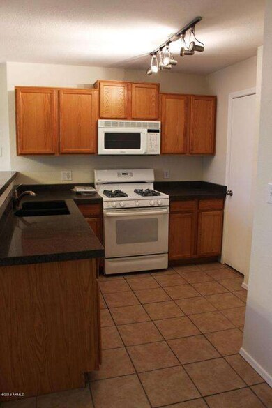 Kitchen1