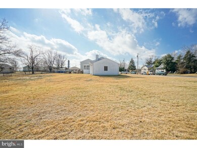 119 Billings Ave, Paulsboro, NJ 08066 - photo 4