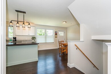 31 B Orchard St unit B, Haverhill, MA 01830 - photo 2