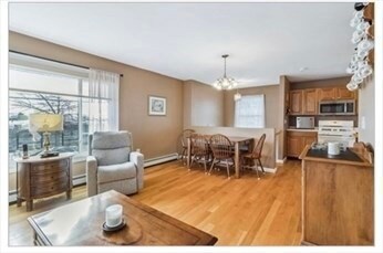 65 Camden St unit 1, Lynn, MA 01905 - photo 4