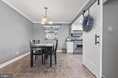 331 County Ave, Maple Shade, NJ 08052 - photo 5