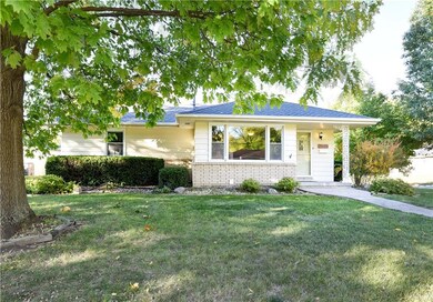 3205 Crestmoor Place, Des Moines, IA 50310 - photo 2