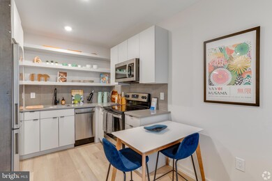 2009 N Howard St unit 212, Philadelphia, PA 19122 - photo 2