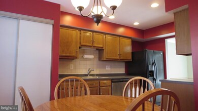 3728 Carrisa Ln, Olney, MD 20832 - photo 6