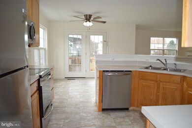 868 Fox Den Rd, Culpeper, VA 22701 - photo 3