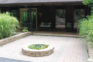 2008 Montezuma 2009 Ln SE, Hide A Way Hills, OH 43107 - photo 4