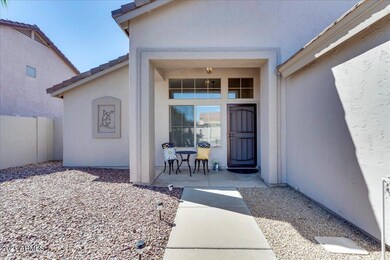 07-7Front entry
