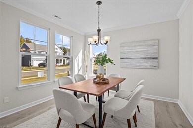 Formal Dining