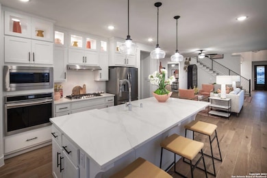 1006 Lime Gruene, New Braunfels, TX 78130 - photo 4