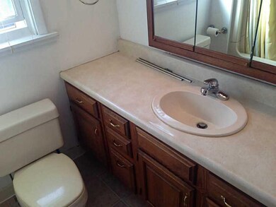 Full Bath.