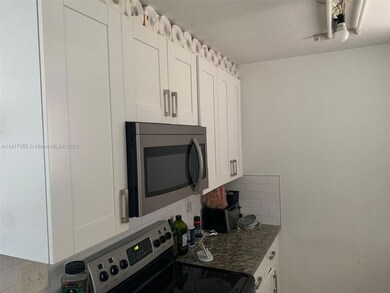 unlisted-address, West Palm Beach, FL 33409 - photo 2