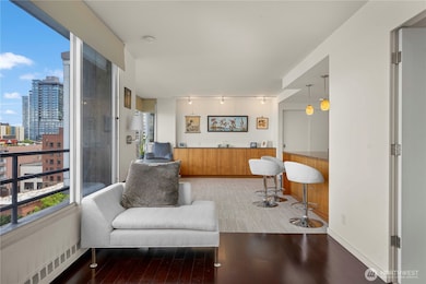 Continental Place unit 802, Seattle, WA 98121 - photo 5