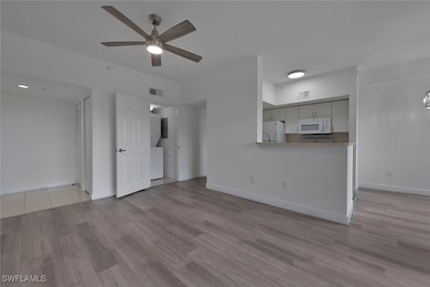 1885 Florida Club Dr unit 8305, Naples, FL 34112 - photo 5