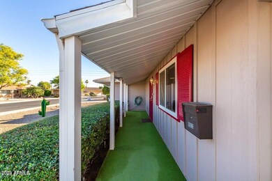 9923 W La Jolla Cir N, Sun City, AZ 85351 - photo 4