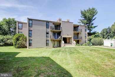 102 Duvall Ln unit 103, Gaithersburg, MD 20877 - photo 2