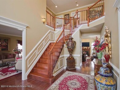 9 Hedgerow Ln, Manalapan, NJ 07726 - photo 2