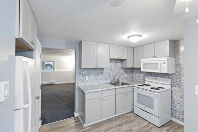 10 Tideview Path unit 13, Plymouth, MA 02360 - photo 6