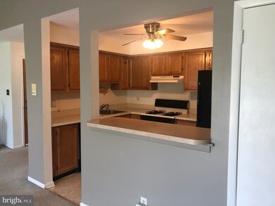 308 Trinity Ct unit 12, Princeton, NJ 08540 - photo 3