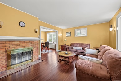 39 Cortland St, West Hartford, CT 06110 - photo 6