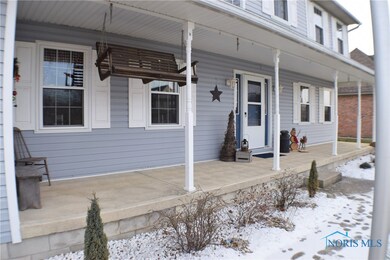 803 Challenger Memorial Dr, Woodville, OH 43469 - photo 3