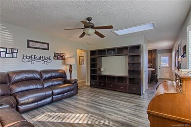 1801 N Main St, Hendersonville, NC 28792 - photo 4