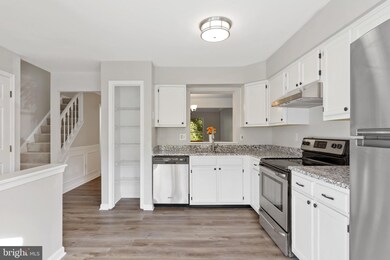 1124 Kelfield Dr, Halethorpe, MD 21227 - photo 7