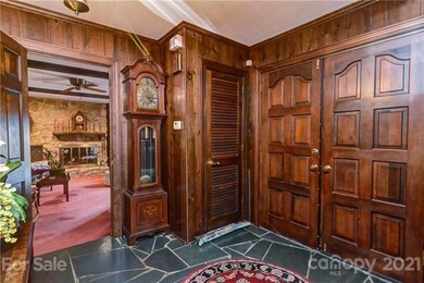 3232 Colony Rd, Charlotte, NC 28211 - photo 3