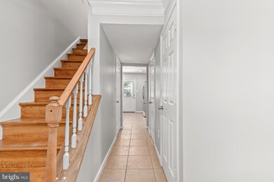 7415 Colton Ln, Manassas, VA 20109 - photo 3