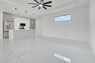 928 NE 8th Place, Cape Coral, FL 33909 - photo 3