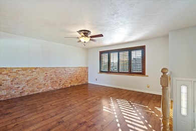 1091 Larkspur Dr, Sandy, UT 84094 - photo 6